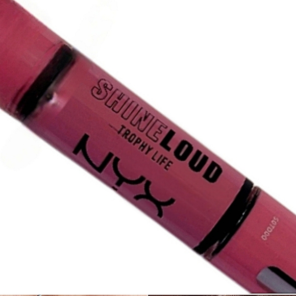 NYX Shine Loud Long Lasting Liquid Lipstick shade Trophy Life mauve pink - Picture 4 of 6